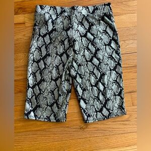 NWT Know.One.Cares Gold Metallic Phython Print Bike Shorts ~ Gold & Black Size L